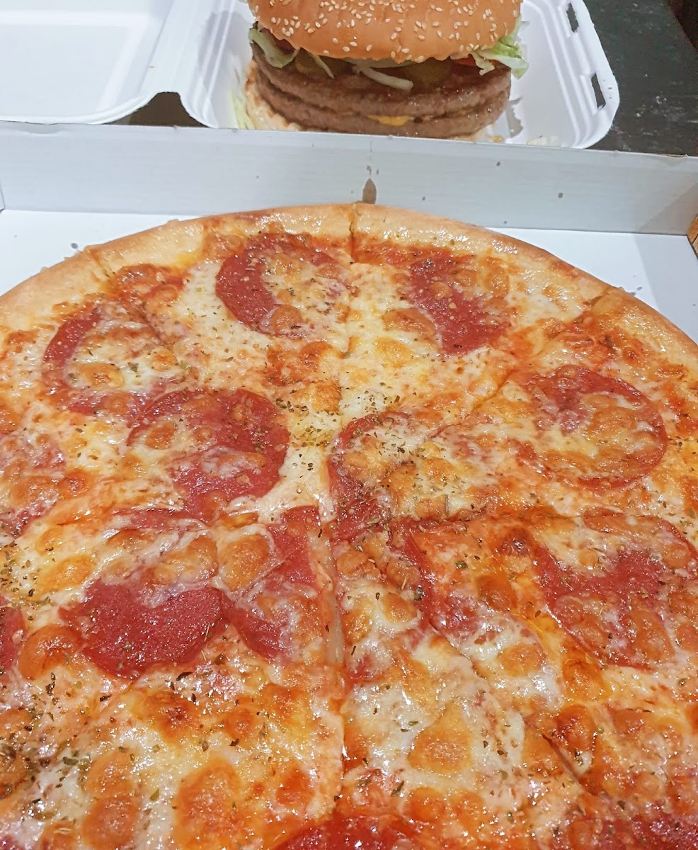 Dönnerstag Pizzeria-4