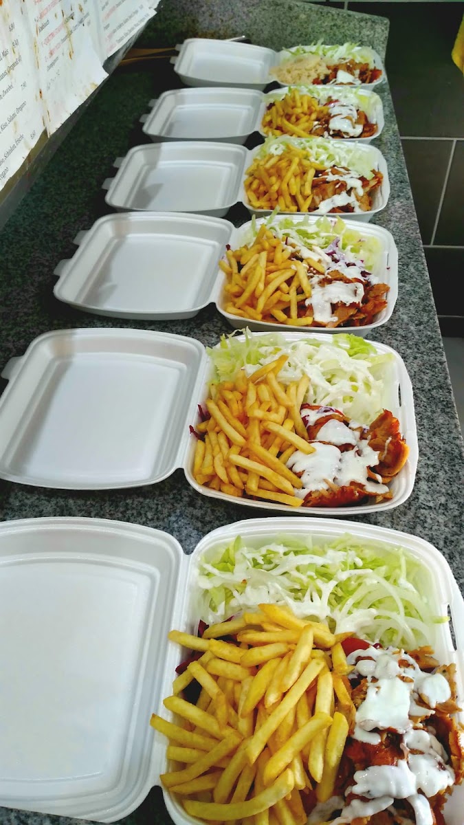 Dönnerstag Pizzeria-6